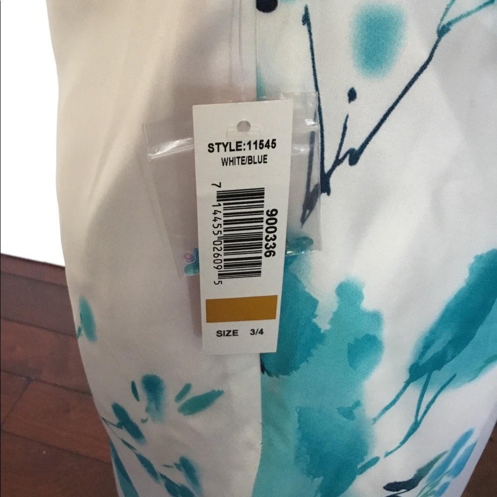 Stunning BodyCon Backless, Halter Prom NEW W TAGS - Picture 5 of 7